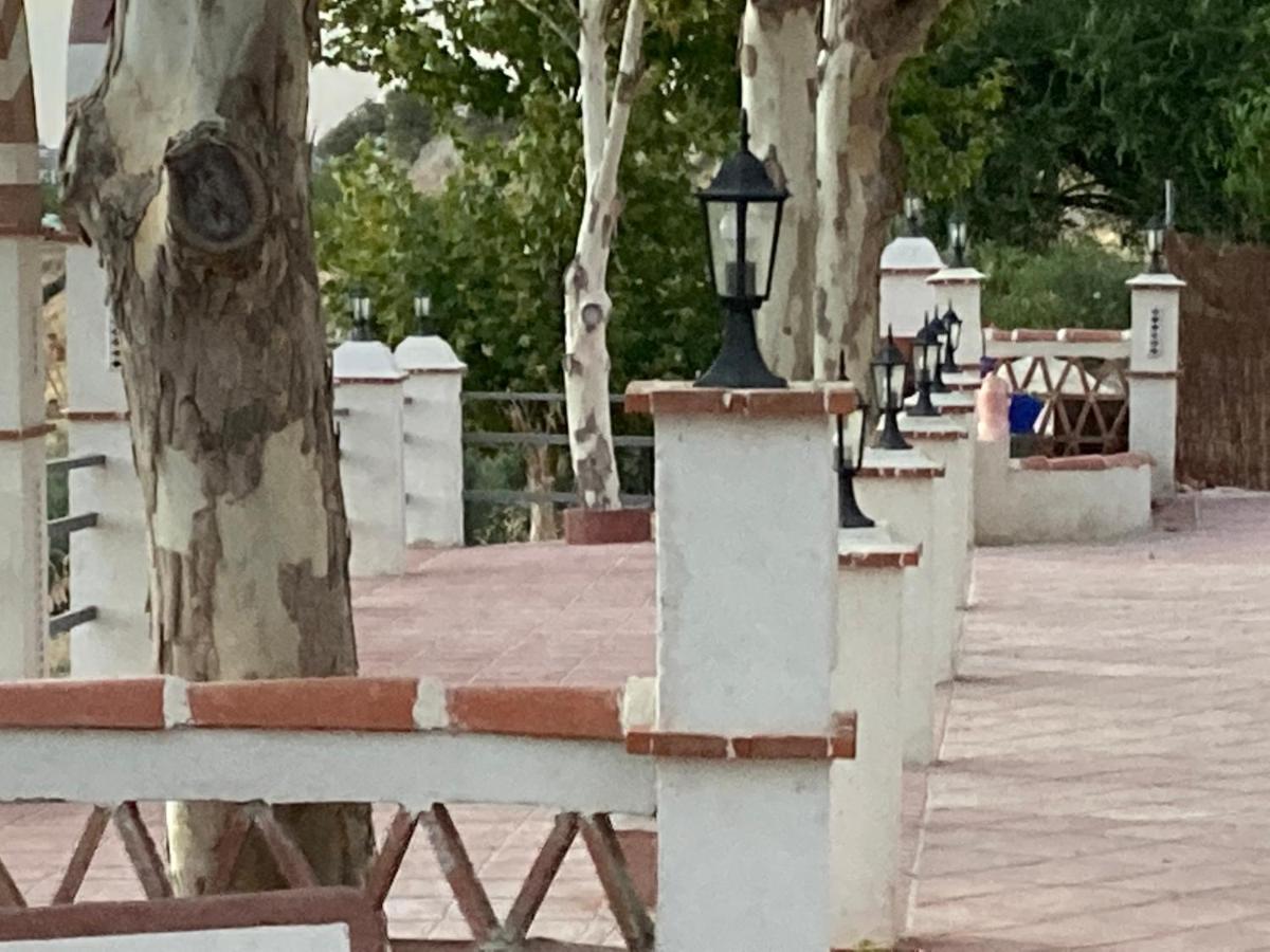 Complejo Turistico Y Fuente De La Salud *