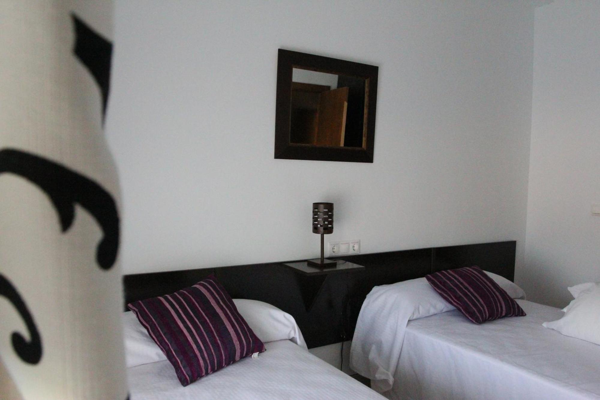 Complejo Turistico Y Fuente De La Salud Apartment Baena