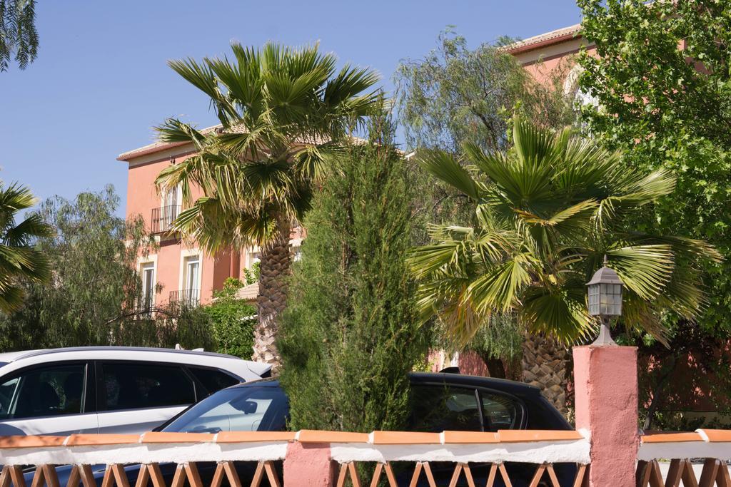 Apartment Complejo Turistico Y Fuente De La Salud Baena